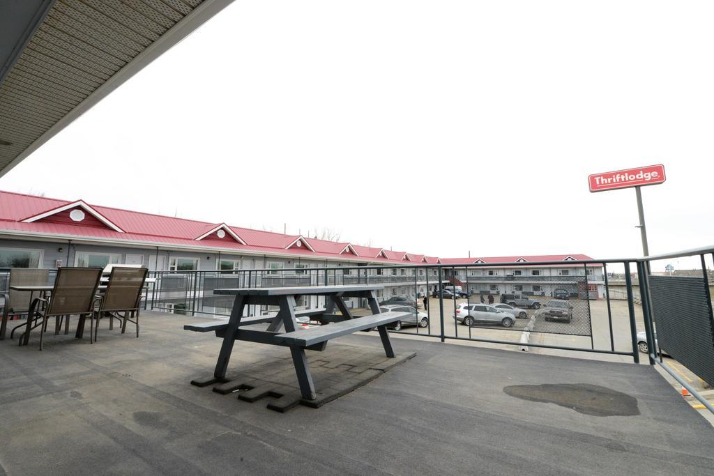 Thriftlodge Saskatoon Zewnętrze zdjęcie